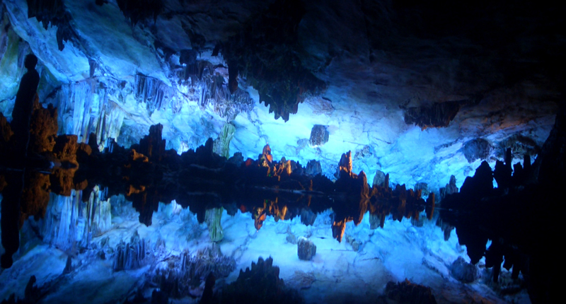 Krasová jeskyně v Gulinu, tu musíte vidět!