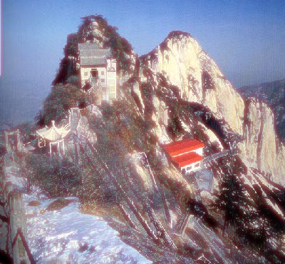 Jeden z vrcholů hory Chuašan